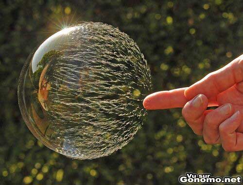 Petage de bulle en slow motion !