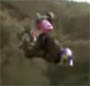 Travis pastrana fait un backflip sur un tricycle :o