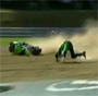 Chris Martin chute lourdement en moto et s envole ...