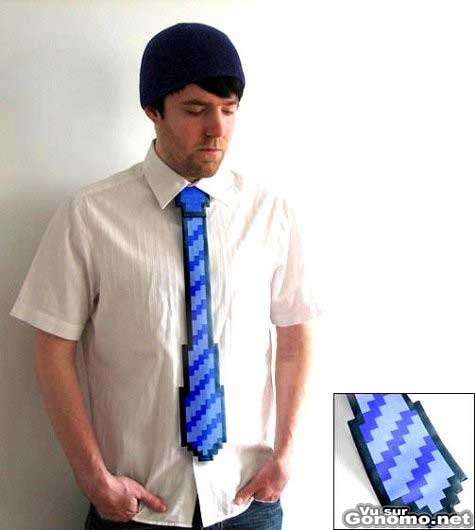 Une cravatte pixelisee
