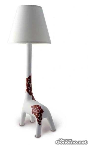 Une lampe girafe