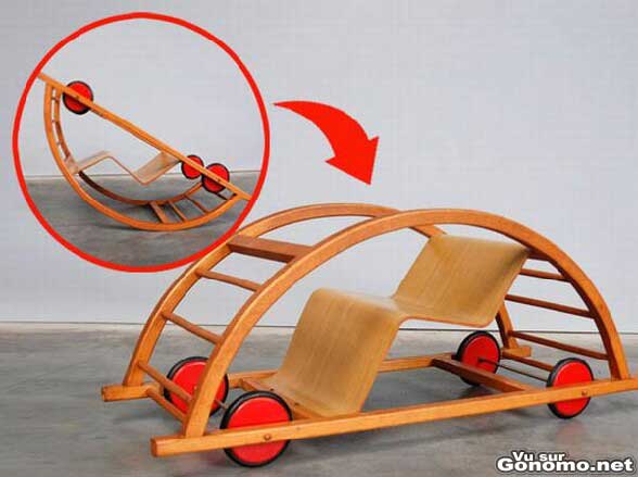 Voiture rocking chair : une voiture pour enfant en bois qui peut aussi servir de rocking chair