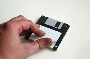 Accessoire geek : un petit bloc notes en forme de disquette 3.5 pouces