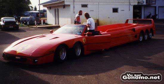 Ferrari custom : une Ferrari limousine decapotable, rien que ca !