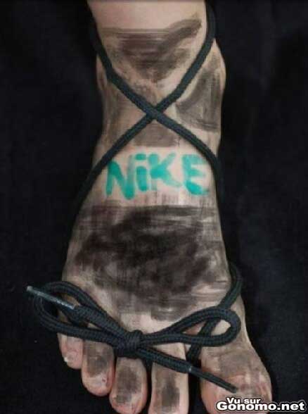 Chaussures Nike pas cheres, ca fait pas le meme effet quand meme ...