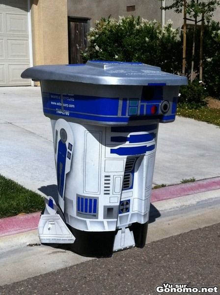 Star Wars Garbage : la poubelle d un fan de Star Wars. Comment elle claque, je veux la meme !