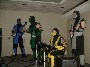 4 membres d un groupe de rock ou plutot de Guitar Hero deguise en Sub Zero de Mortal Kombat