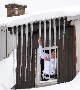 Des stalactites qui tombent devant sa  fenetre comme des barreaux de prison