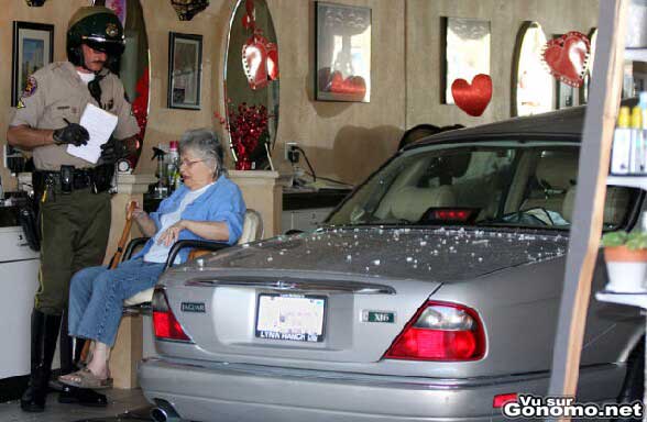 Une mamy qui etait venu faire son brushing dans un salon de coiffure l a echappe belle ...