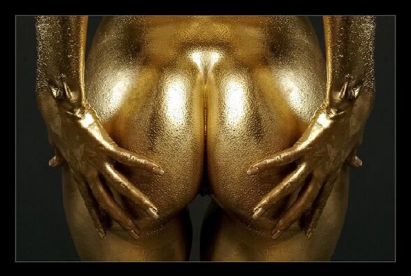 Callipyges signifie ayant de belles fesses Gold-ass-des-fesses-dorees-cul-en-or