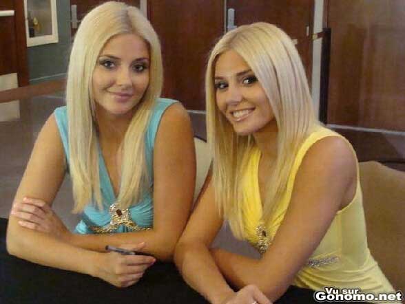 Deux blondes et aussi jumelles qui ont oublie d etre moches ...