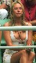 Double nipple slip d une belle supportrice blonde dans les gradins :p