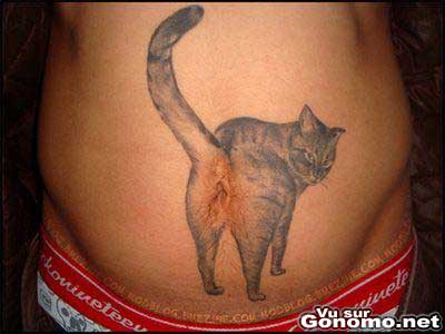 Un tatoo de chat tres fidele a la realite