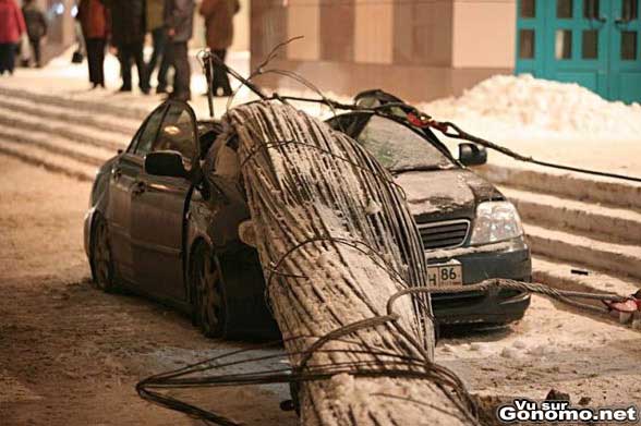 accident voiture ecrase car