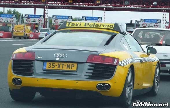 Taxi Palermo : la police italienne roule en Lamborghini Gallardo et certains taxi en Audi