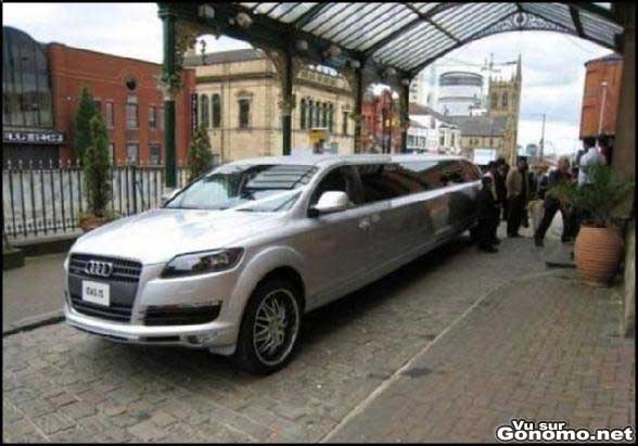 Une limousine Audi. Pas tres classe !